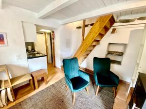 Kuchyň nebo kuchyňský kout v ubytování Rustico dans charmant hameau vue lac Verzasca