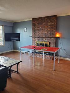 Stolní tenis v ubytování Farhad's B&B nebo okolí