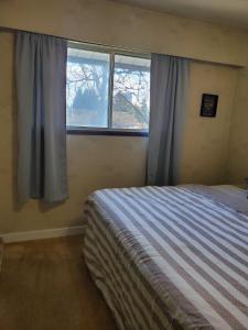 Postel nebo postele na pokoji v ubytování Farhad's B&B