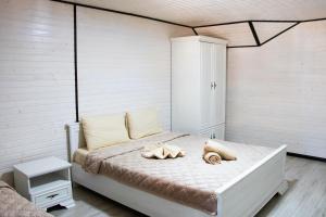 Letto o letti in una camera di Hotel BILYI AIST