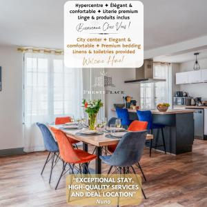 Kuchyň nebo kuchyňský kout v ubytování Le Grand Colbert - By PrestiPlace