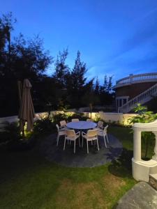 Zahrada ubytování Bảo Châu Villa