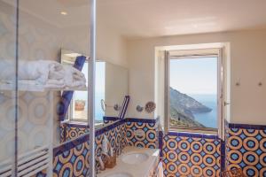 Koupelna v ubytování Five Positano + 37 fotografií
