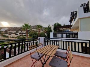 Balkón nebo terasa v ubytování Skoutari Sunset 1 bedroom