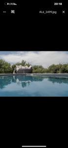 Piscina di Alonella o nelle vicinanze