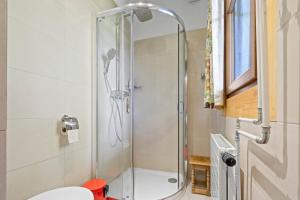 Bagno di Grand chalet rustique à Gryon, avec vue et cheminée
