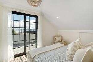 Ένα ή περισσότερα κρεβάτια σε δωμάτιο στο Vila Francisco +80 φωτογραφίες