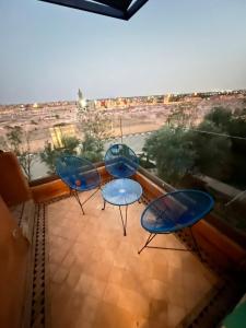 Balkon lub taras w obiekcie Duplex Le Vizir for 6 with Park Access 3 Pools