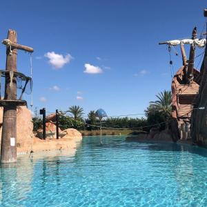 Basen w obiekcie Duplex Le Vizir for 6 with Park Access 3 Pools lub w pobliżu