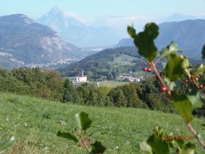 A general mountain view or a mountain view taken from a szállodákat