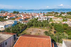 Gambar di galeri bagi Roys Blu di Kavos