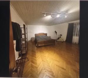 Postel nebo postele na pokoji v ubytování Noes home