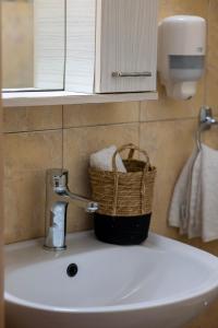 Koupelna v ubytování Eleon Luxury Villa