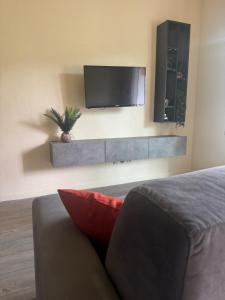 Televisyen dan/atau pusat hiburan di Studio Marina, Avec Piscine +8 gambar