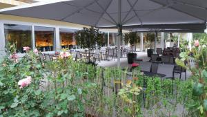 Restoran või mõni muu söögikoht majutusasutuses VitalBoutique Hotel Zurzacherhof