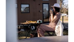 ผู้เข้าพักที่ Odyssean Tiny House B by Tiny Away