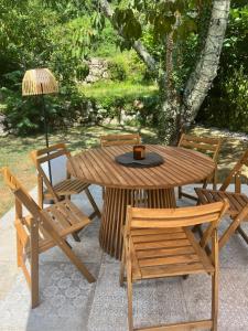 Zahrada ubytování Luxury Apartment St Hedonist with Pool and Garden