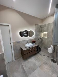 Koupelna v ubytování Cantius Villa Italia Apartment + 22 fotografií
