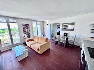 Η κουζίνα ή μικρή κουζίνα στο Lounge relax T3 vue mer bien situé 2 chambres 6 personnes