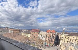 Výhľad na mesto Budapešť alebo výhľad na mesto priamo z penziónu