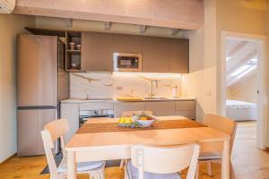 Køkken eller tekøkken på Appartamento Miasino