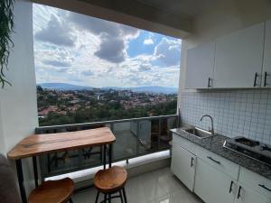 Gambar di galeri bagi TWIGER HOUSE by WILSON di Kigali +9 gambar