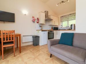 Η κουζίνα ή μικρή κουζίνα στο 10 Manleigh Park +18 φωτογραφίες