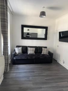 Posezení v ubytování George Street Flat
