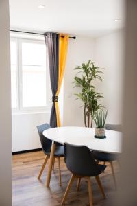 Fotografie z fotogalerie ubytování Appartement centre de Sisteron v destinaci Sisteron
