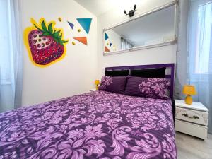 Le Pop Art - Studio near Train Station - 2 people客房内的一张或多张床位