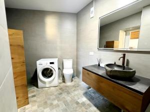 Fotografie z fotogalerie ubytování Gran apartamento con vista a las torres de Quart ve Valencii + 8 fotografií