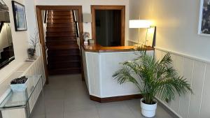A television and/or entertainment centre at Pensión Lizaso