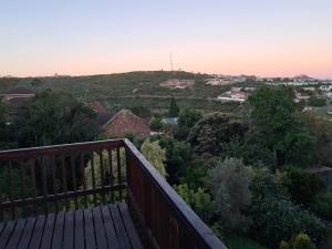 una vista desde el balcón de una casa en The View, en Grahamstown 4 fotos más