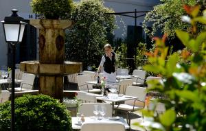 Hosté ubytování Grand Hôtel Henri - Teritoria