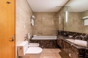 Hotel de Convenções de Talatona, HCTA的一间浴室
