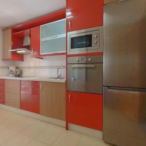 Kuchyň nebo kuchyňský kout v ubytování Terrasol Azucarera 3 Dormitorios