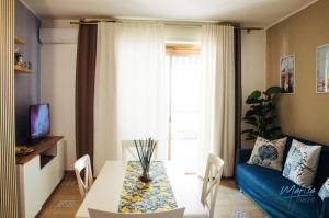 TV a/nebo společenská místnost v ubytování Marisa house