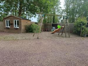 Herní místnost nebo prostor pro děti v ubytování Les épines + 2 fotografie