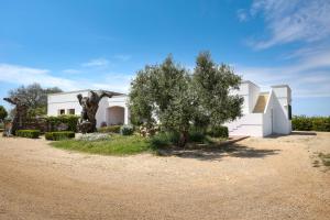 Το κτήριο όπου στεγάζεται  η παραθεριστική κατοικία