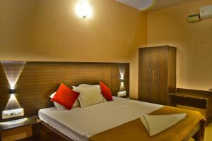 Fotografie z fotogalerie ubytování Jains Royal Palace Resorts v destinaci Yelagiri