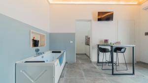 Foto dalla galleria di La dimora del cavatore a Favignana Altre 119 foto