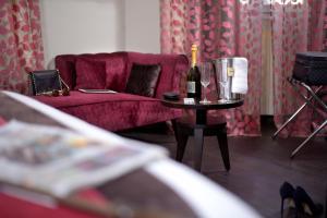 Posezení v ubytování Best Western Plus Nice Cosy Hotel