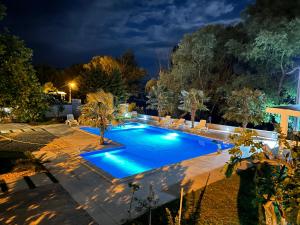 Bazén v ubytování Luxury Villa Magic nebo v jeho okolí