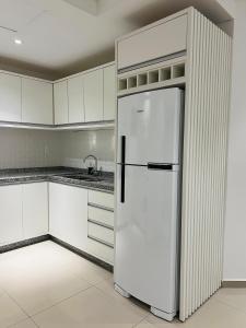 Dapur atau dapur kecil di Departamento temporario en Encarnación!