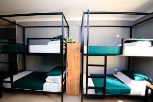 Voodi või voodid majutusasutuse Zam Zam Hostel toas
