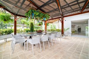 O grădină în afara Cabaña La Rochela - Santa Marta