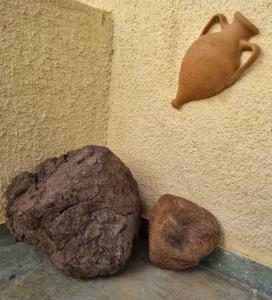 Gallery image of Fay's Home Aegina in Aegina Town +24 photos