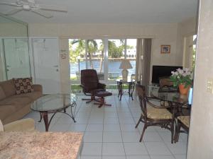 Gallery image of Aqua Mar Condos in Pompano Beach