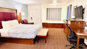 TV a/nebo společenská místnost v ubytování Morgan Inn and Suites Walla Walla