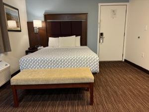 Postel nebo postele na pokoji v ubytování Morgan Inn and Suites Walla Walla